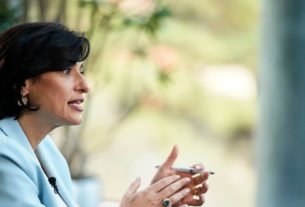 CDC Director Aims to Improve Covid-19 Messaging, Data Collection