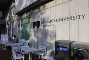 Harvard Will Distribute High-Quality Masks Upon Request | News