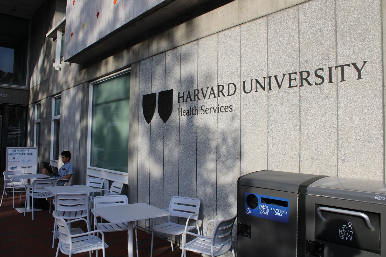 Harvard Will Distribute High-Quality Masks Upon Request | News