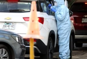 The latest on the coronavirus pandemic and the Omicron variant