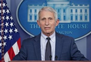 White House sketches a future in which normal life and Covid-19 coexist
