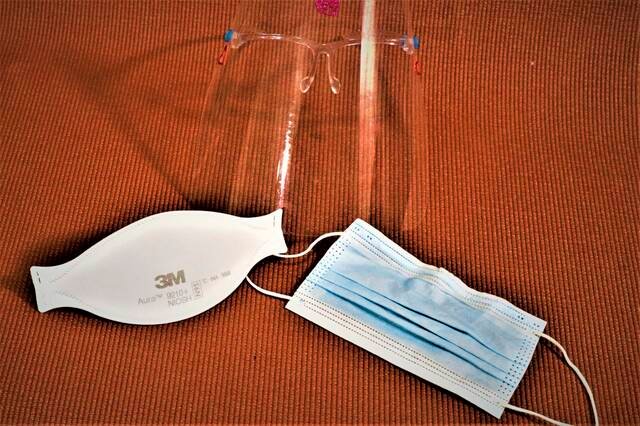 4675054_web1_web-face-masks