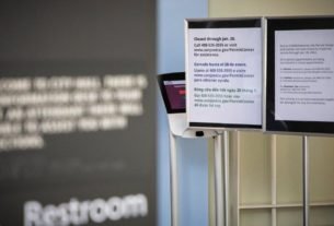 The omicron effect: What happens when city halls and state agencies close their doors? | State and Regional