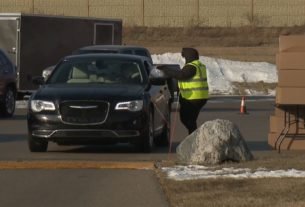 Oak Creek N95 mask giveaway hopes to curb COVID