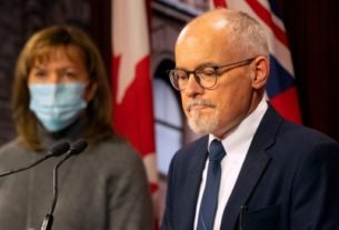 Health minister says Omicron cases in Ontario expected to peak this month