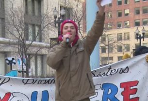 Protesters Oppose Vaccine And Mask Mandates – CBS Chicago