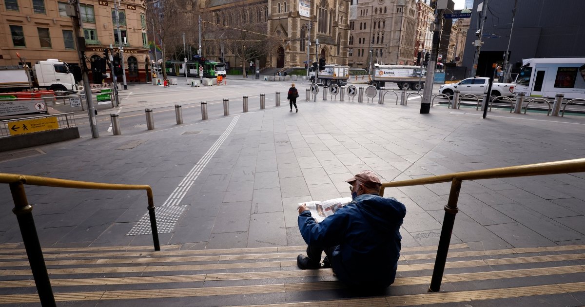 Australia’s retail boom slows as Omicron spreads | Retail