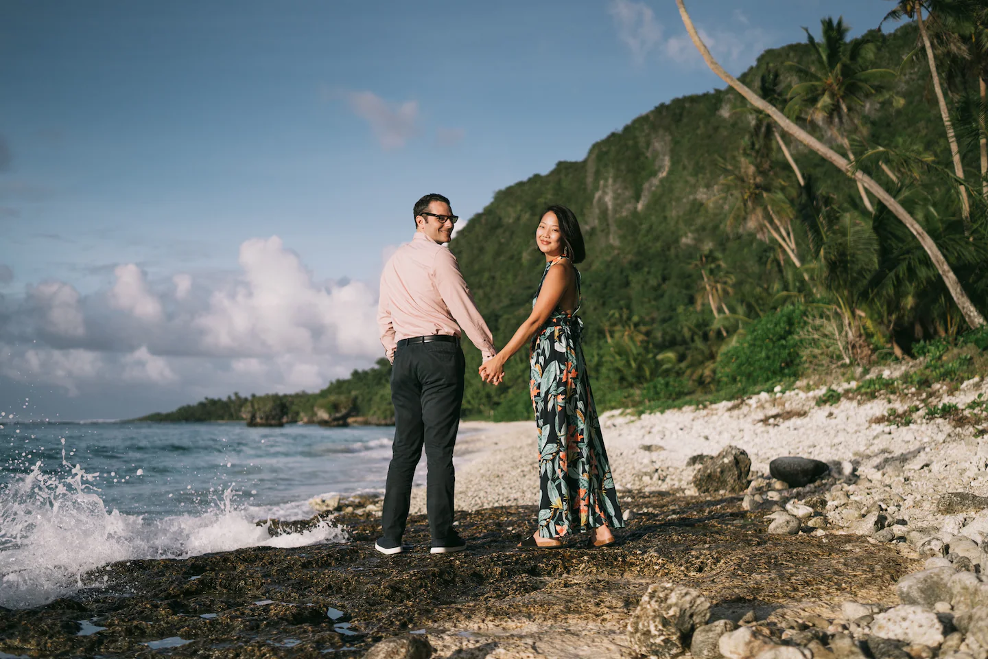 Omicron restrictions make long-distance relationships more complicated