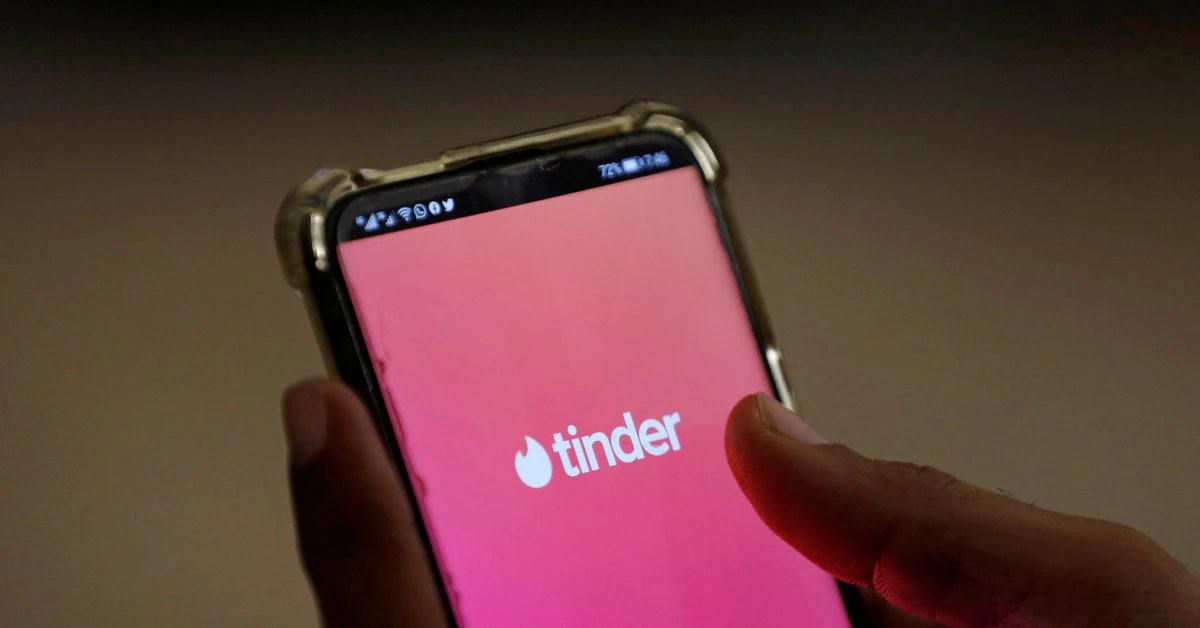 Tinder owner tempers forecast as Omicron woes persist