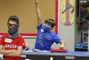 Cherry Creek School District, others dropping mask mandate beginning Monday