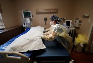 Connecticut reaches grim record of 10k COVID-19 deaths - WWLP.com