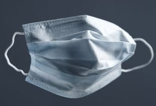 COVID-19: Toronto District School Board to provide every student with medical mask - Toronto