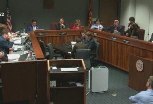 Employees fired for not getting a COVID-19 vaccine to be compensated financially if Arizona bill becomes law