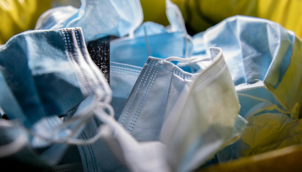 Masks reduce the risk of respiratory infections